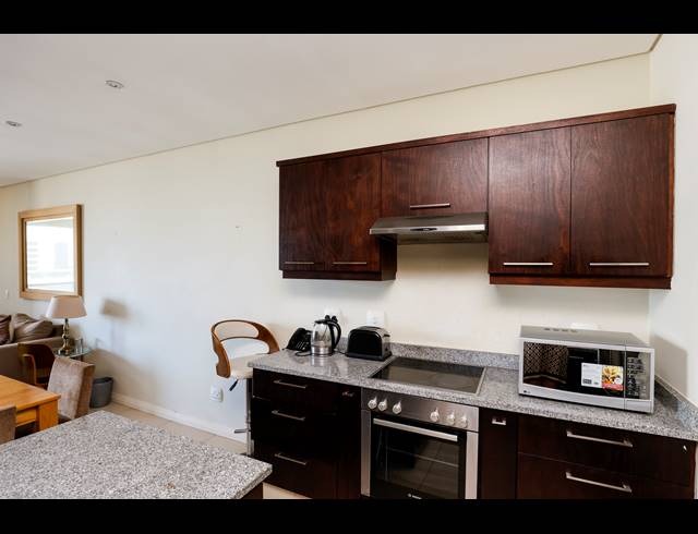3 BEDROOM APARTMENT FOR SALE IN UMHLANGA CENTRAL